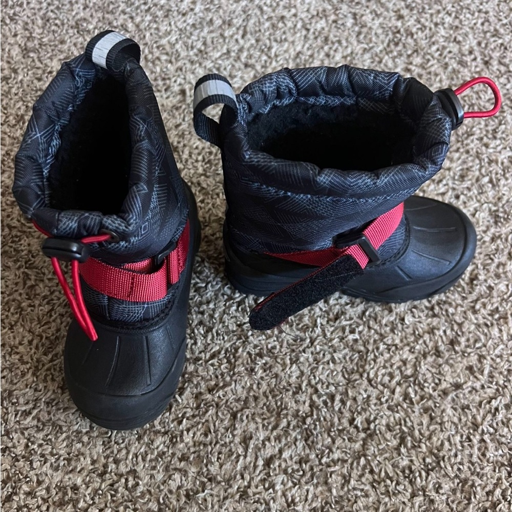 3M Thinsulate Kids Black Snow Boots with Red Accent Strap